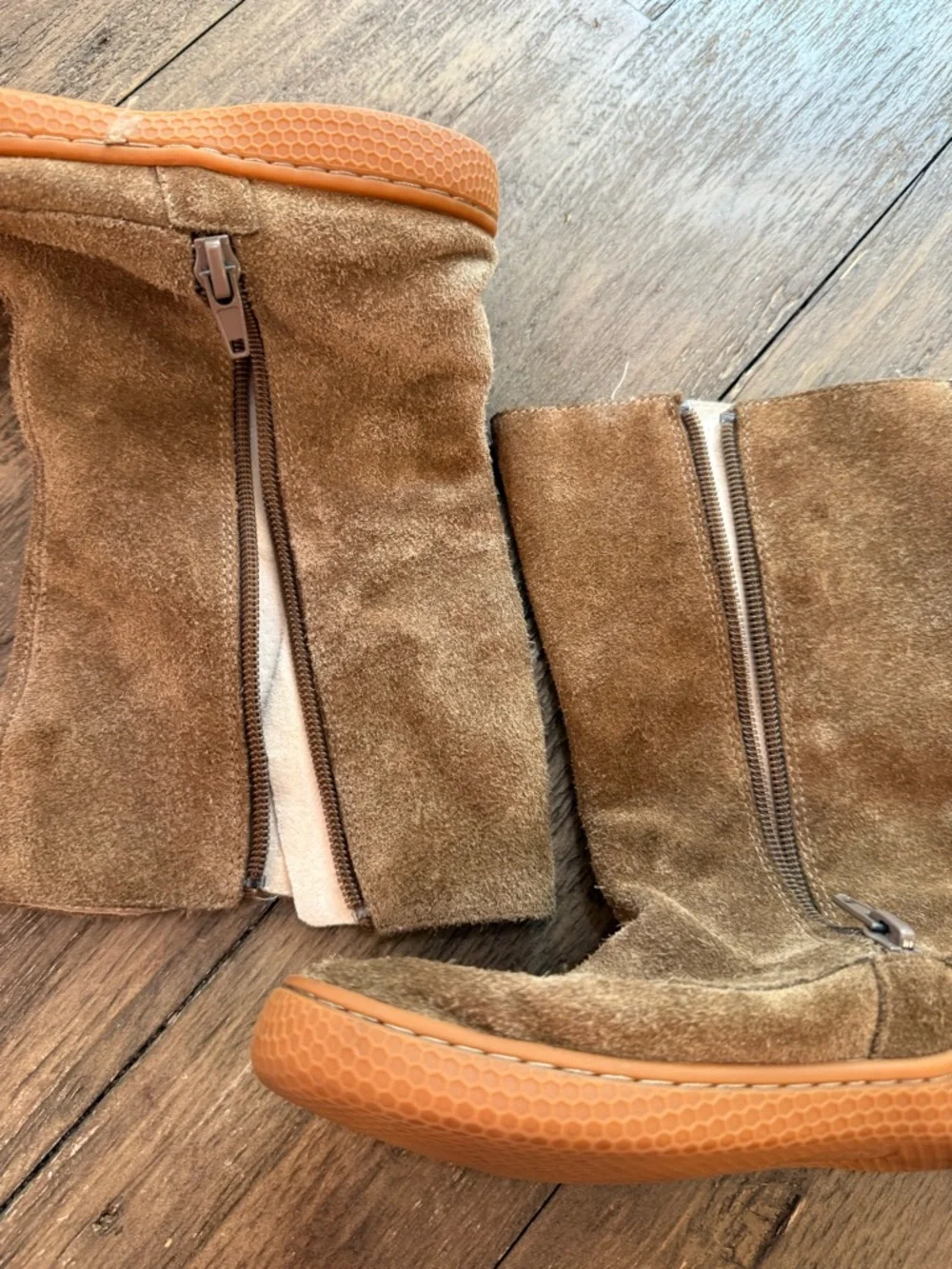 Livie & Luca Girls Brown Suede Tall Boots Size 1 Side Zip Button Detail Leather